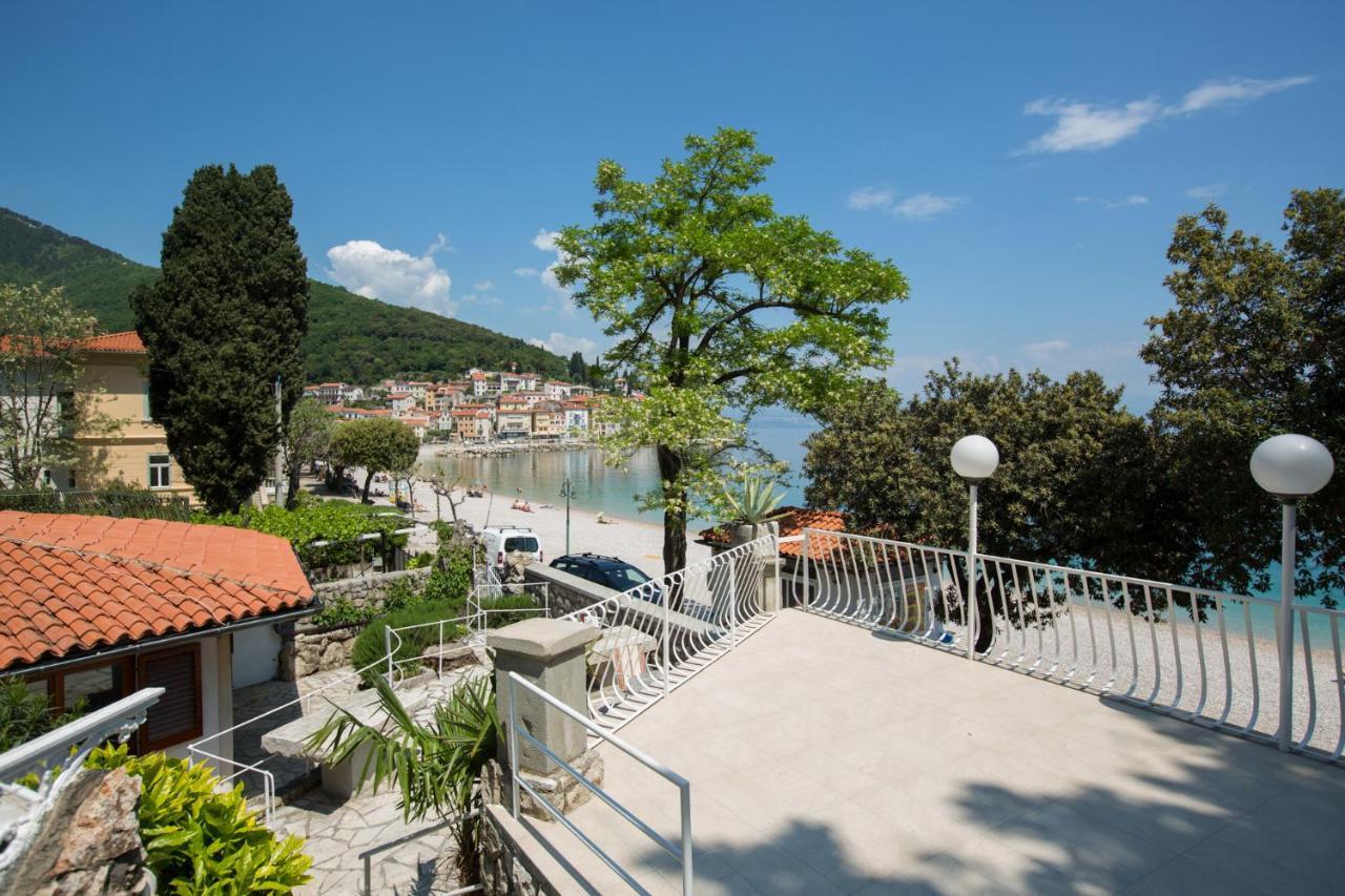 Giardino Laura Apartment *